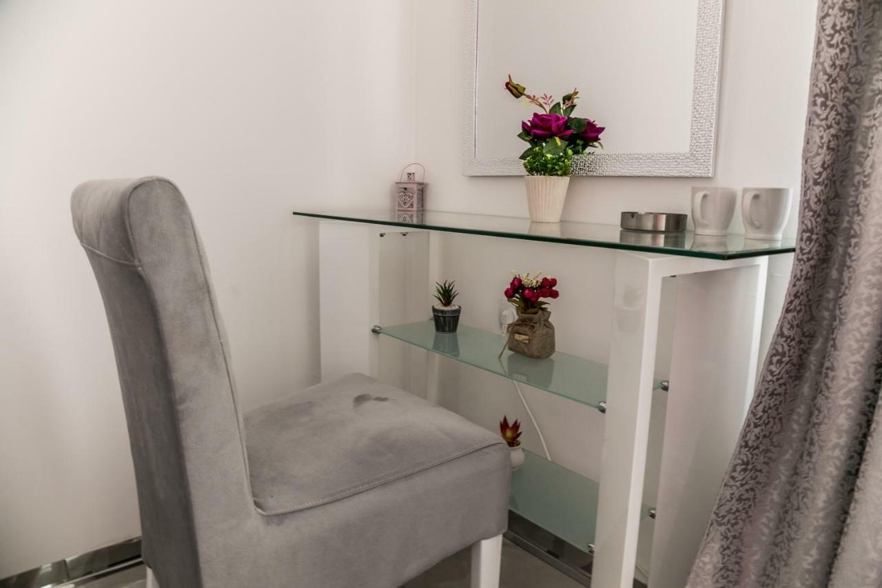 Tref Hotel Prokuplje Bagian luar foto
